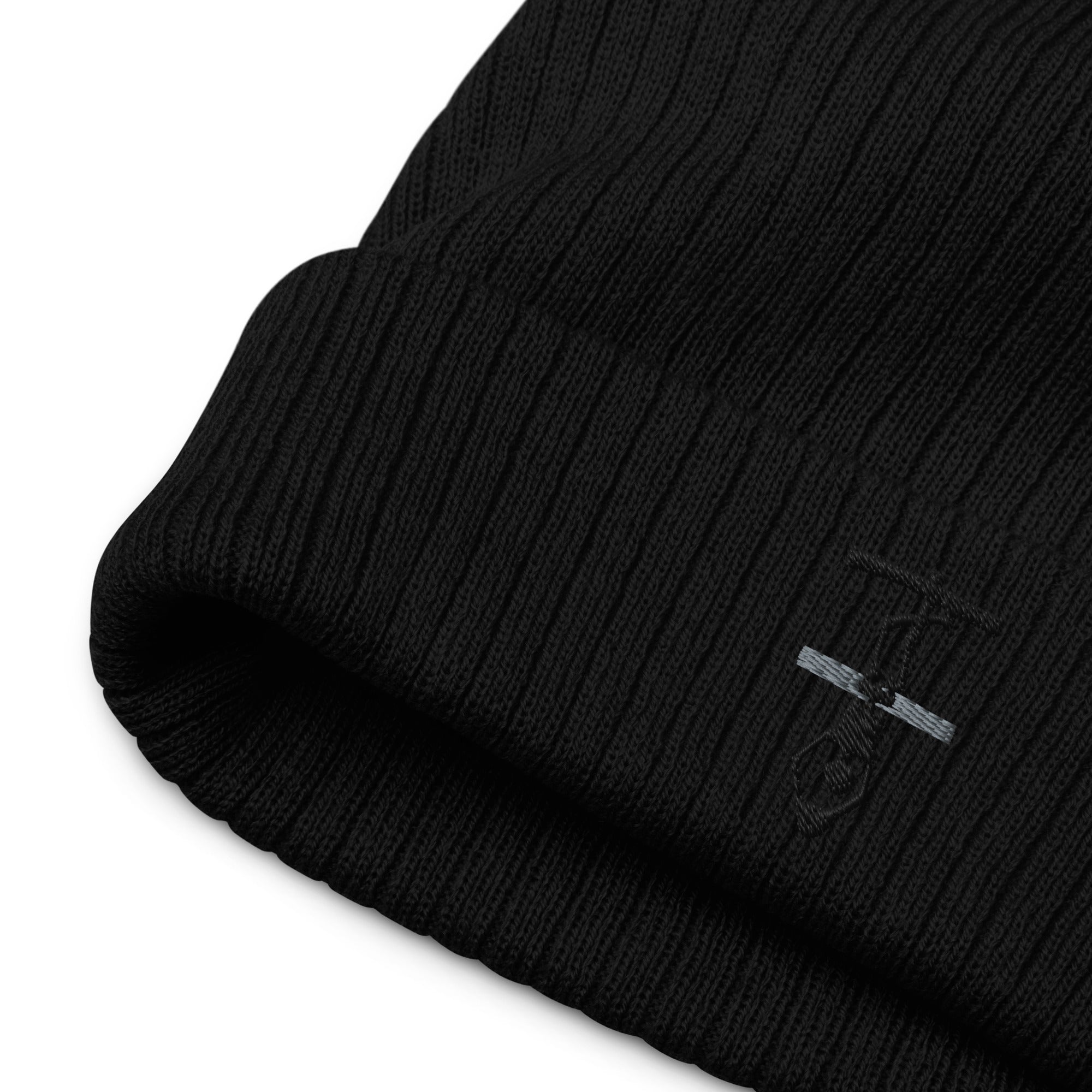 Thin Grey Line Ribbed knit beanie - Black Logo